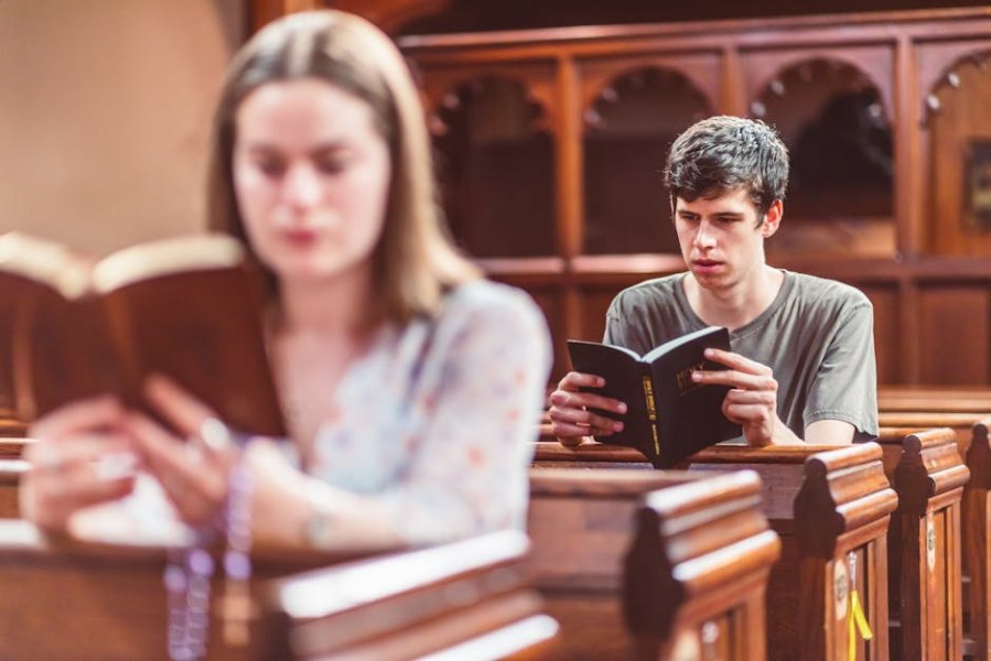 ⛪️ İnanç & Felsefe: Anlam Arayışı ve Düşünce Sistemleri